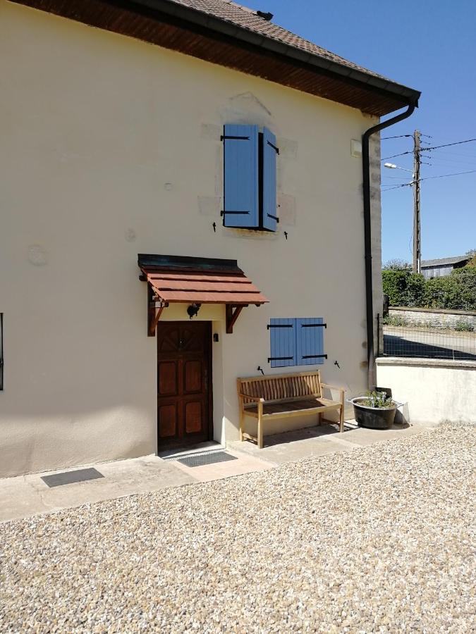 Studio A La Campagne Dans Corps De Ferme Renovee Chancey Exterior photo