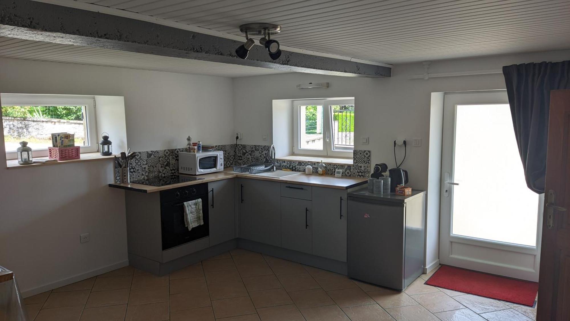 Studio A La Campagne Dans Corps De Ferme Renovee Chancey Room photo